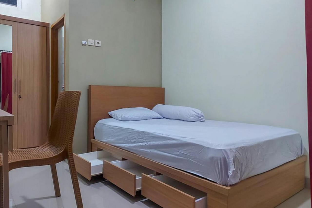 Koolkost @ Jalan Tirto Agung Hotell Srondolwetan Exteriör bild